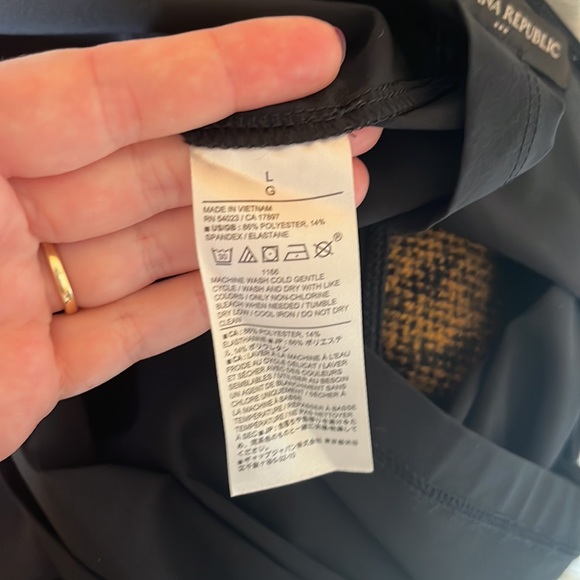 Banana Republic Racerback Active Airstrerch Midi Dress - Picture 8 of 8